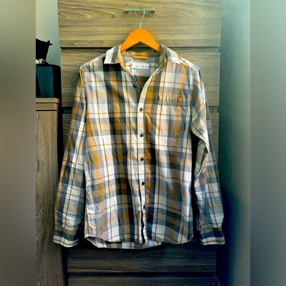 Columbia Men Checkered Button Down Shirt Medium